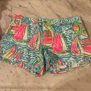 Lilly Pulitzer shorts size 4 sailboat print